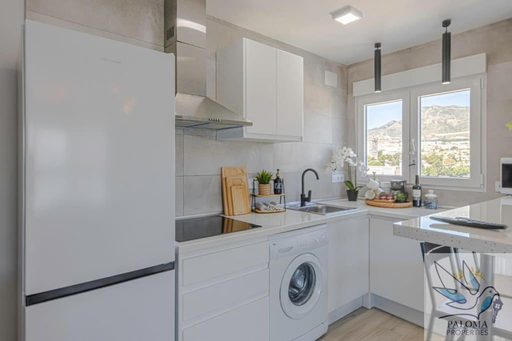 Wonderful Studio Apartment On The Beachfront Benalmádena Dış mekan fotoğraf